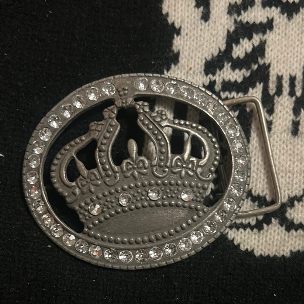 Silver Crown Belt Buckle with Rhinestones